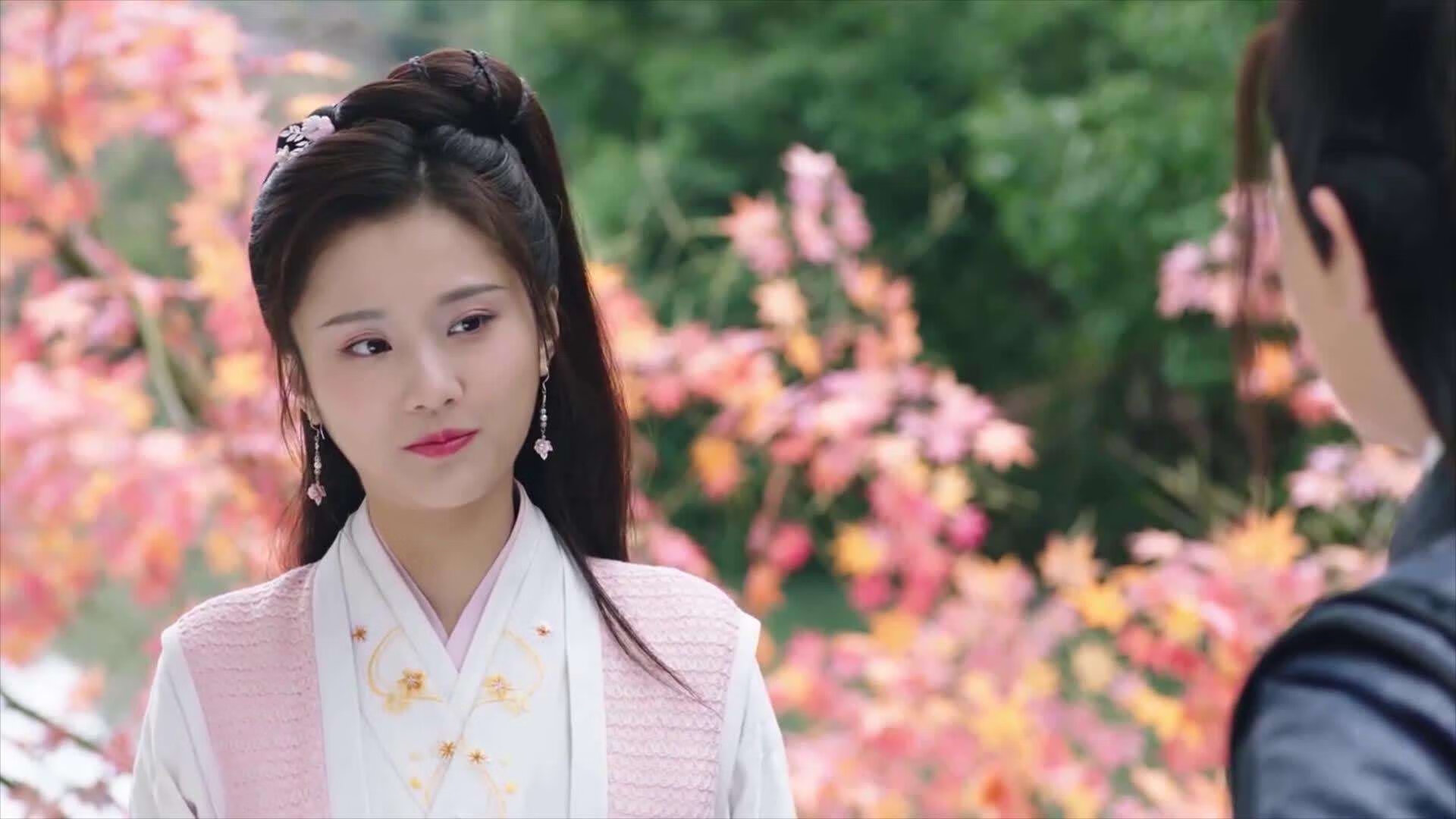 南非女将团体协作展现整体实力,南非女预警